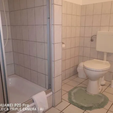 Landgasthaus Wesseloh Zum Muden Gæstehus *