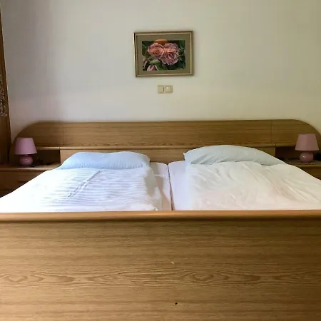 Landgasthaus Wesseloh Zum Muden Gæstehus *